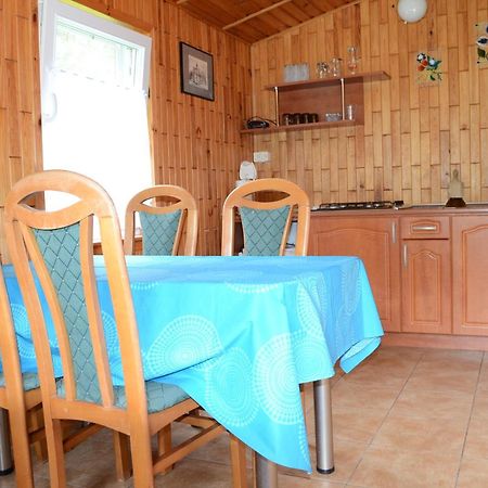 Gosciniec Hetman Bed & Breakfast Mikołajki Rom bilde