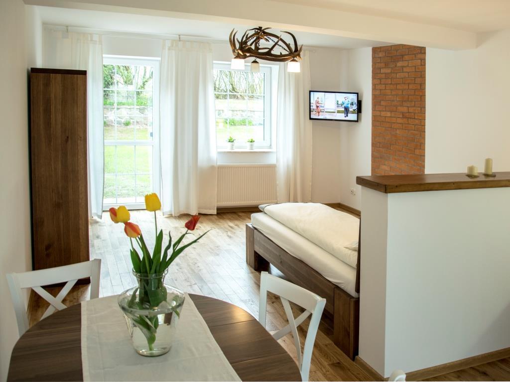 Gosciniec Hetman Bed & Breakfast Mikołajki Rom bilde