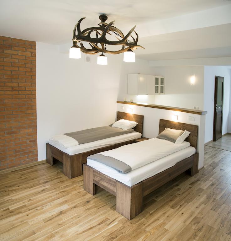 Gosciniec Hetman Bed & Breakfast Mikołajki Rom bilde