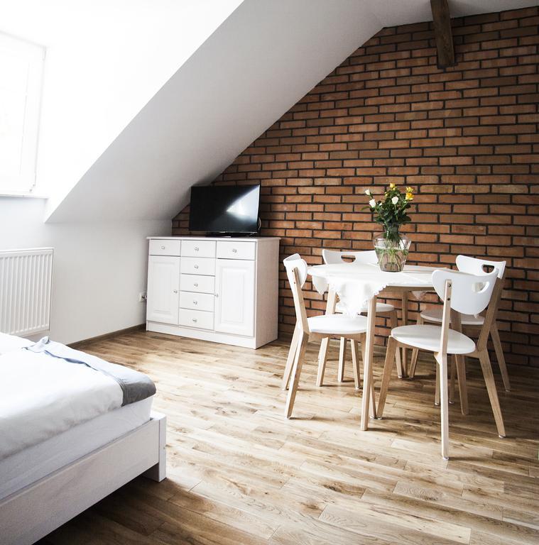 Gosciniec Hetman Bed & Breakfast Mikołajki Rom bilde